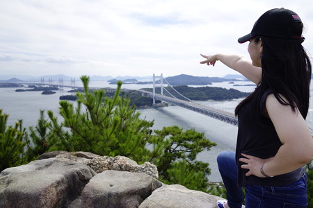 鷲羽山頂上から望む瀬戸大橋