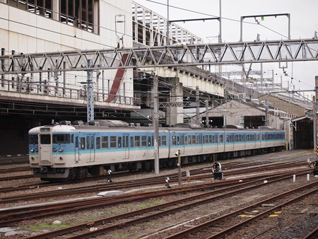 115系信州色 大宮駅