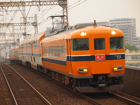 近鉄30000系阪伊乙特急 近鉄大阪線俊徳道駅