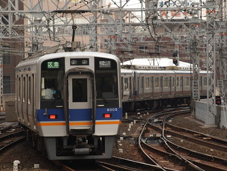 南海8000系区間急行 南海本線難波駅