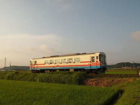 ひたちなか海浜鉄道ミキ300 湊線中根~高田の鉄橋01