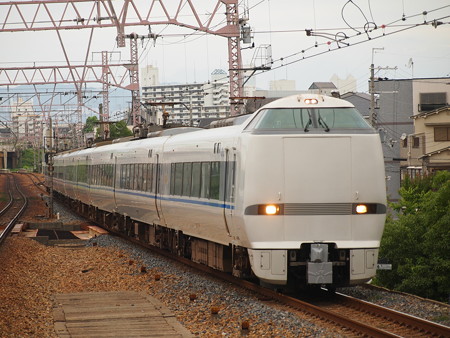 683系サンダーバード回送 東海道本線塚本駅