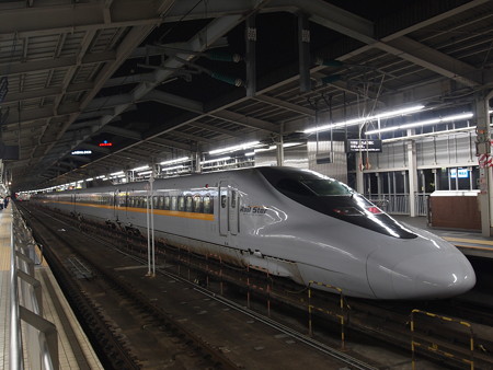 700系こだま 山陽新幹線新大阪駅02