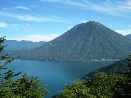 04.男体山と中禅寺湖