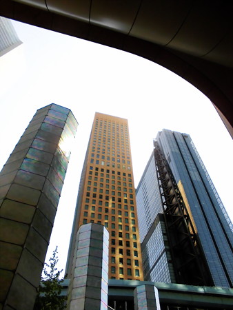 Metropolis_新橋-08