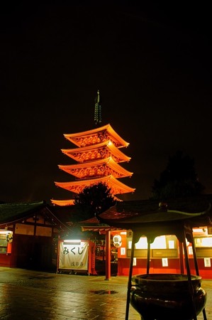 夜の部 五重塔