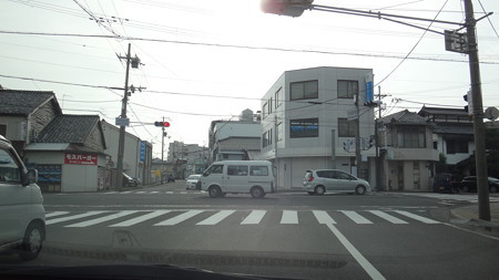 ここを右折(2)