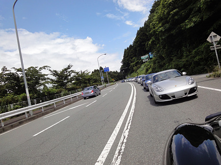 ケイマントレイン