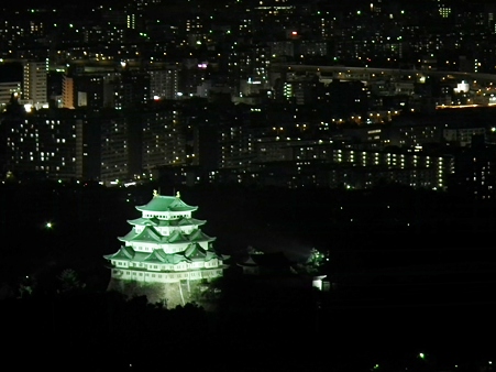 名古屋夜景:浮かび上げる名古屋城