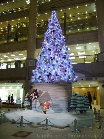 111122-ランドマークタワー ツリー (1)