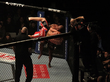 UFC 144 ランペイジ・ジャクソンvsライアン・ベイダー (3)