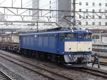 EF64-36+チキ(八王子駅)1