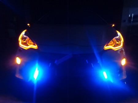 トヨタＡＱＵＡ　三重県　ＮＥＷアウディ風ＬＥＤ取付　オレンジ　ウインカー連動