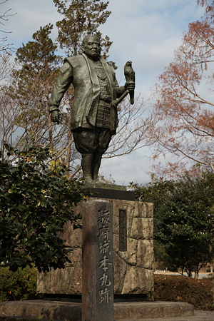 駿府城・本丸跡徳川家康公銅像 - 22