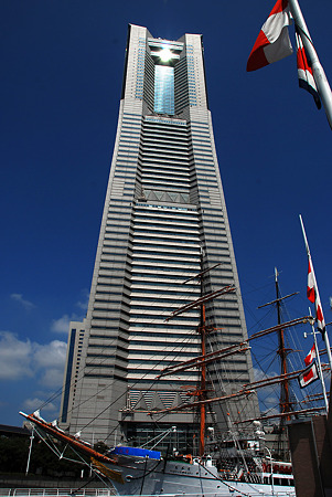 ランドマークタワー