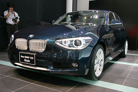 ２代目　ＢＭＷ　１シリーズ　１
